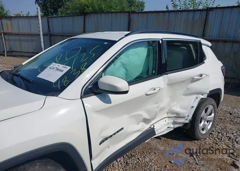 2019 Jeep Compass Latitude Fwd from USA, damaged, VIN 3C4NJCBB1KT614838